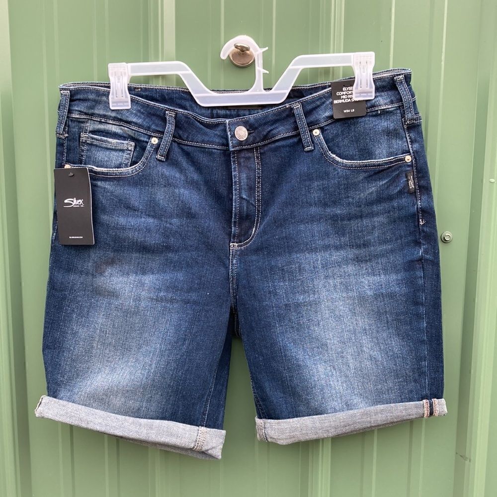 Silver Jeans Co. Suki Mid Rise Bermuda Denim Western Cowgirl Shorts W34 L9